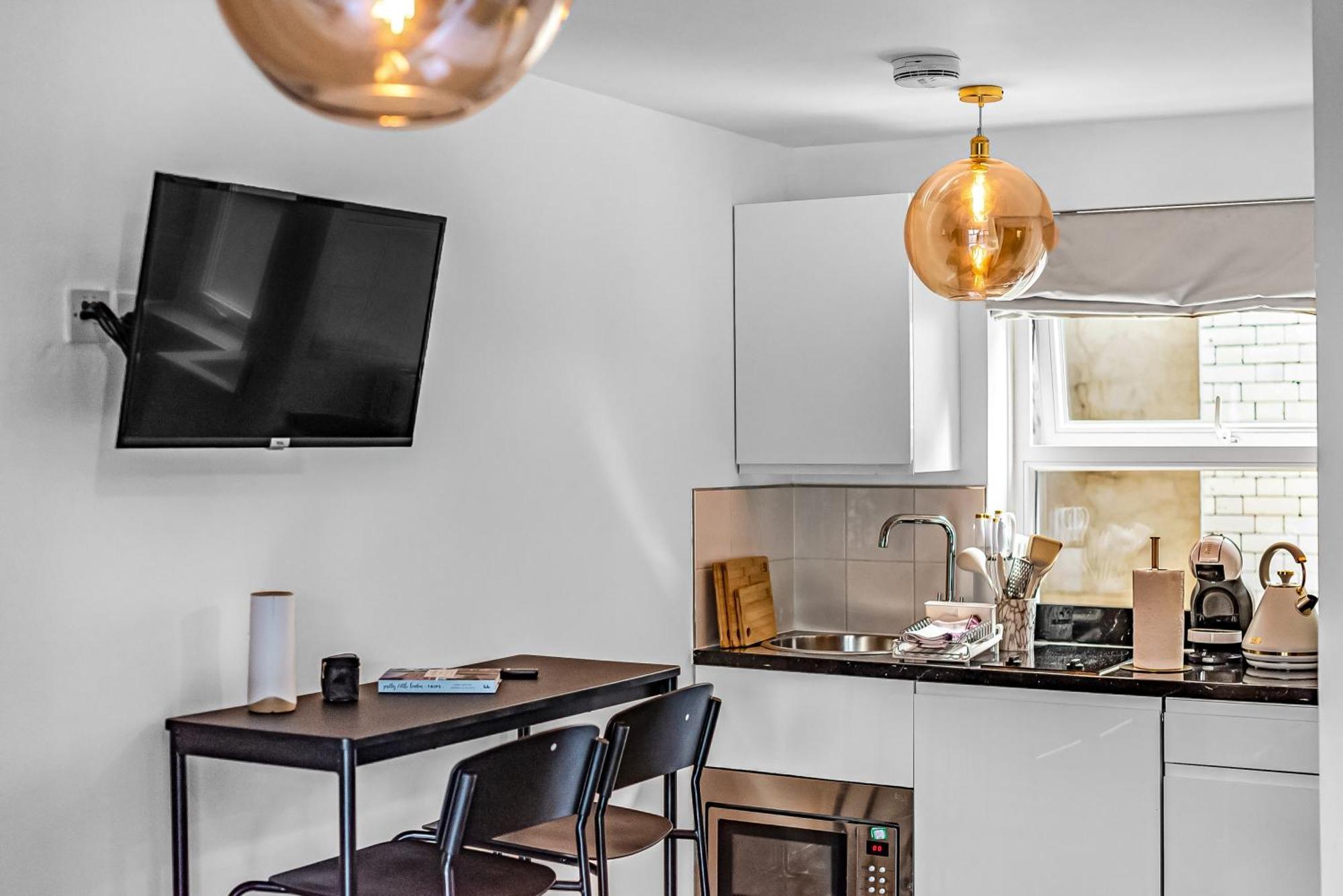 Urban Elegance Luxury Living With Kitchenette Apartamento *