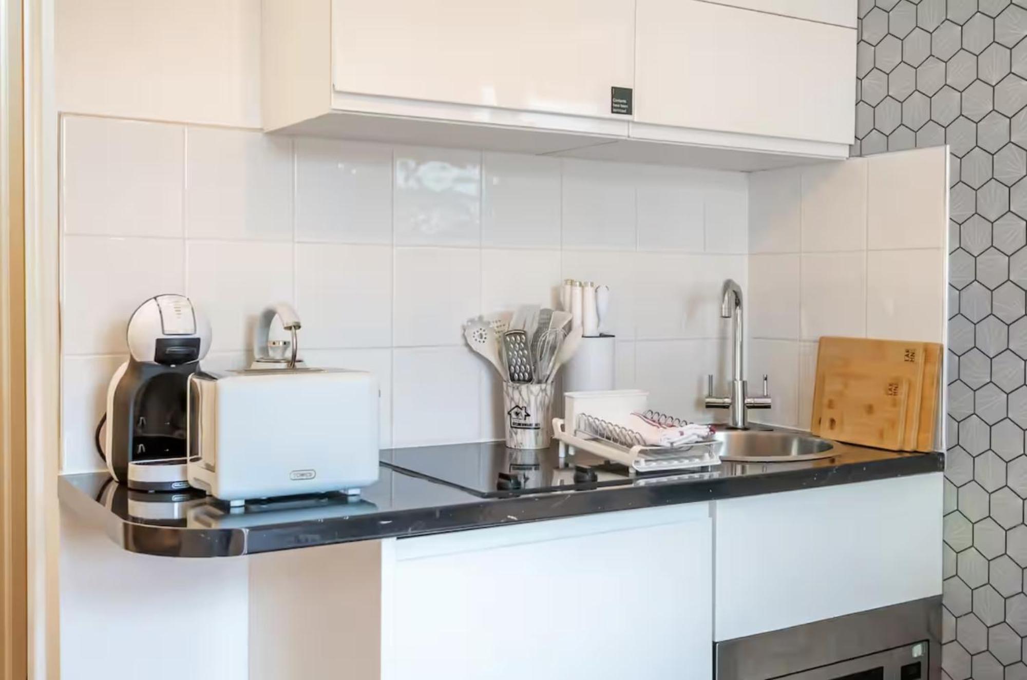 Urban Elegance Luxury Living With Kitchenette Londres