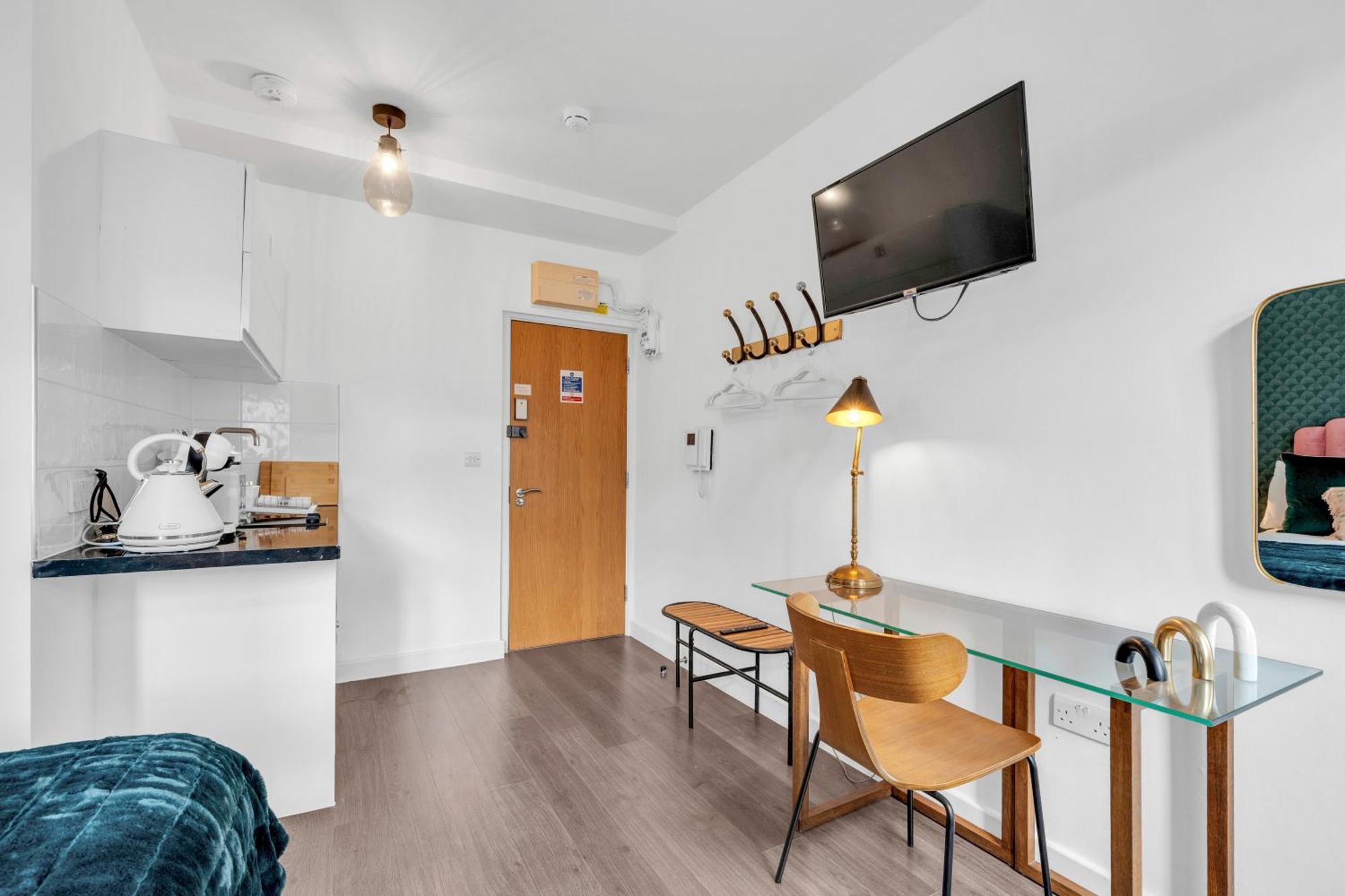 Urban Elegance Luxury Living With Kitchenette Londres